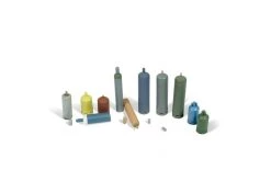 SC209 | Vallejo 1/35 Modern Gas Bottles Diorama Accessory Set