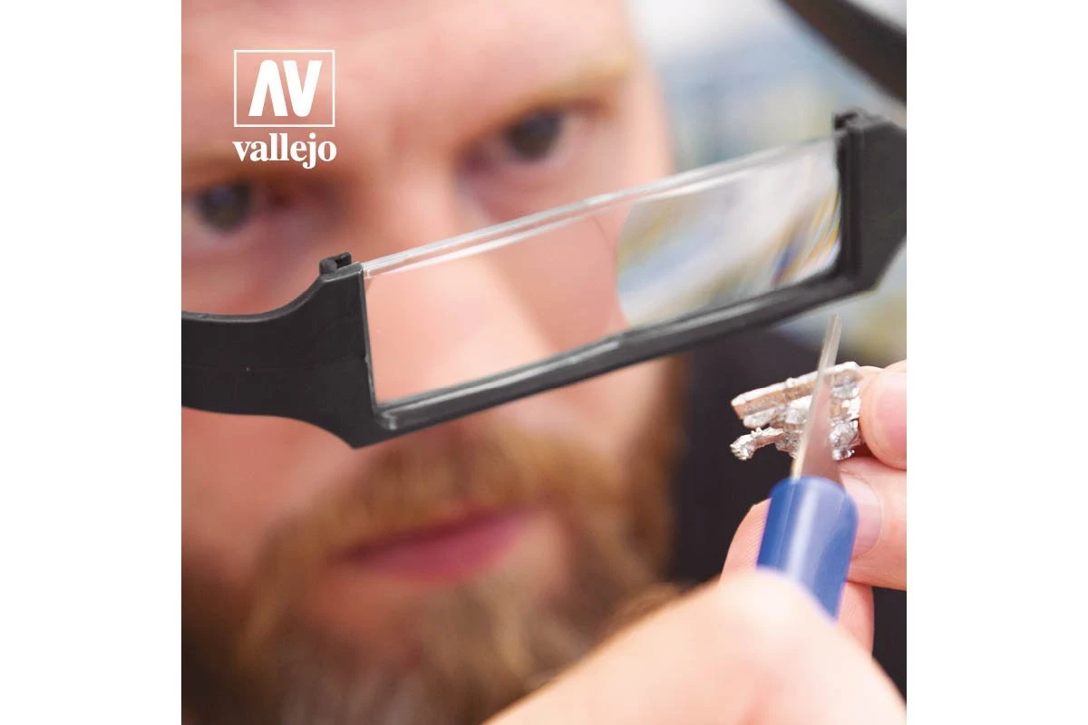 T14001 | Vallejo Lightweight Headband Magnifier W/ 4 Lenses 4 T14001 | Vallejo Lightweight Headband Magnifier W/ 4 Lenses - Image 2
